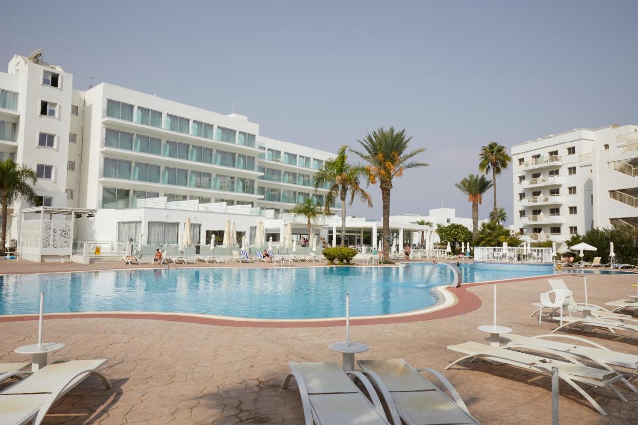 Tsokkos Protaras Beach Hotel Exterior photo